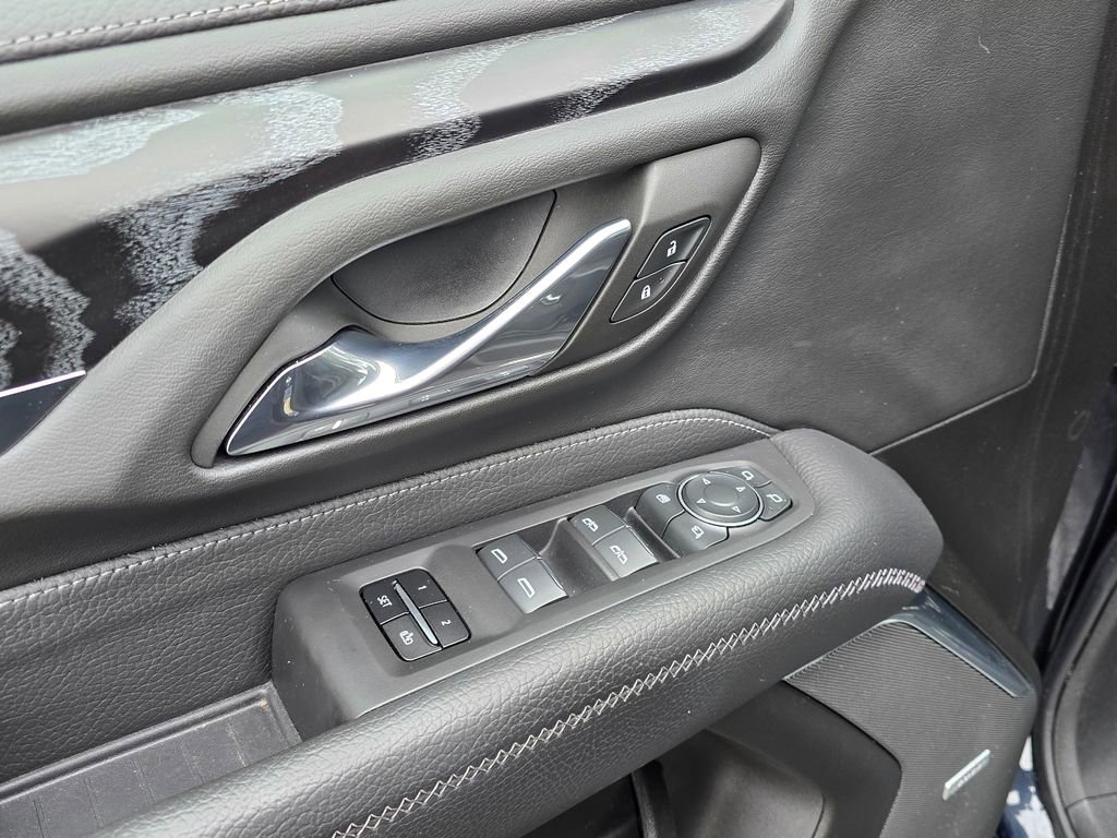 Certified 2023 GMC Yukon Denali image 12