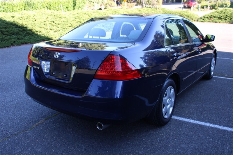 Used 2006 Honda Accord LX image 3