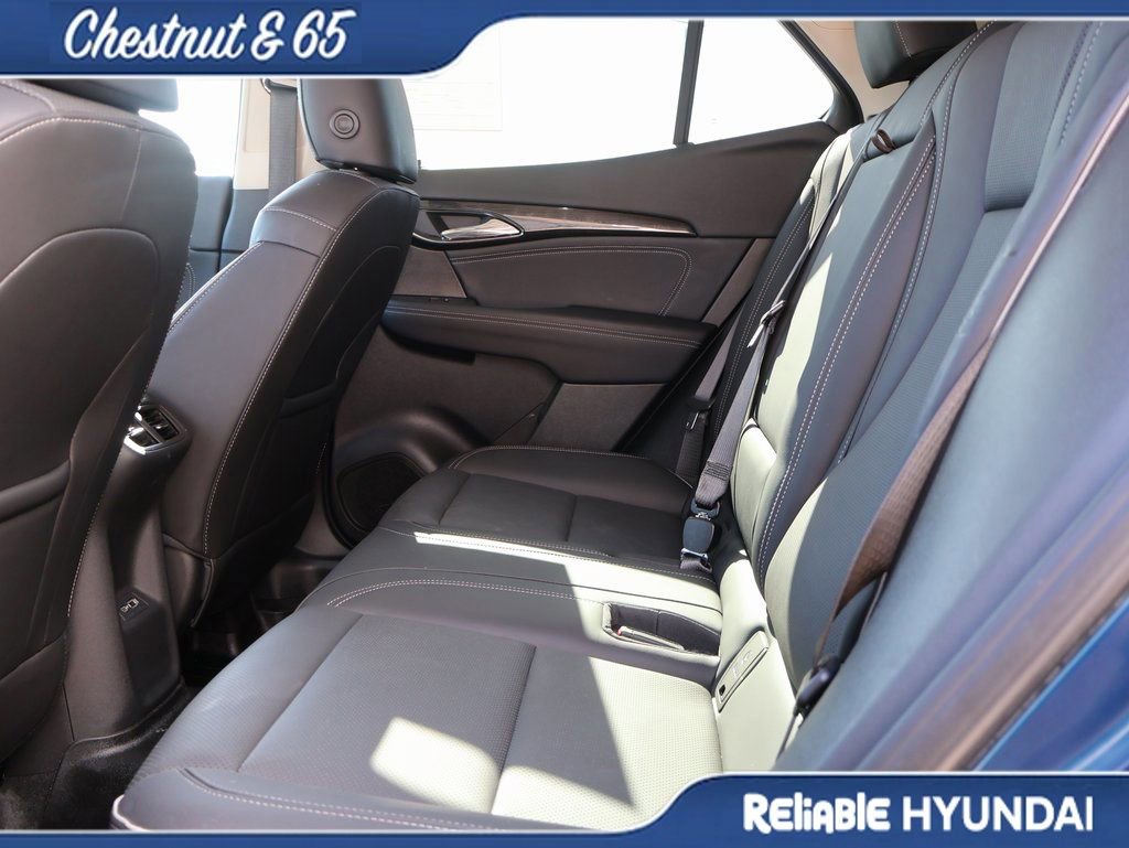 Used 2023 Buick Envision Essence image 19