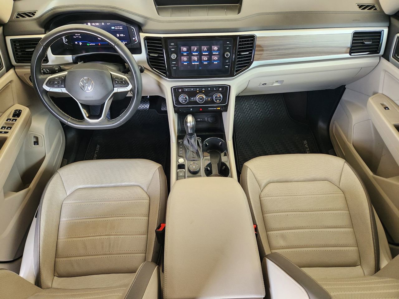 Used 2021 Volkswagen Atlas SEL Premium AWD/4WD image 25