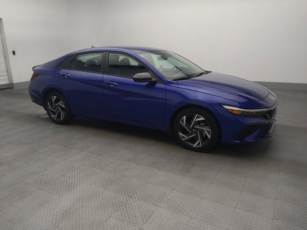 Used 2025 Hyundai Elantra Sport w/ Cargo Package FWD image 11