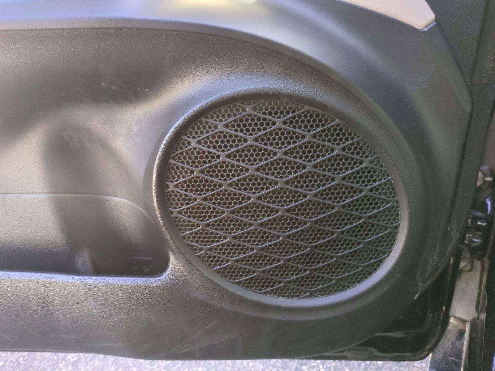 Used 2022 Toyota Prius Limited image 13