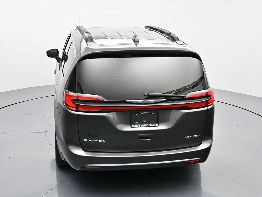 Used 2022 Chrysler Pacifica Limited image 34