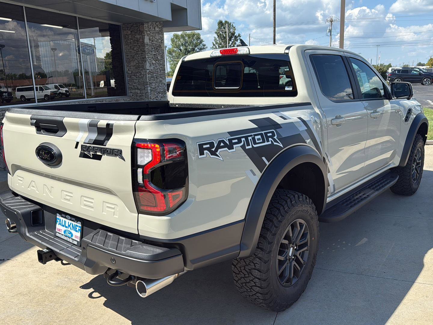 New 2025 Ford Ranger Raptor image 14