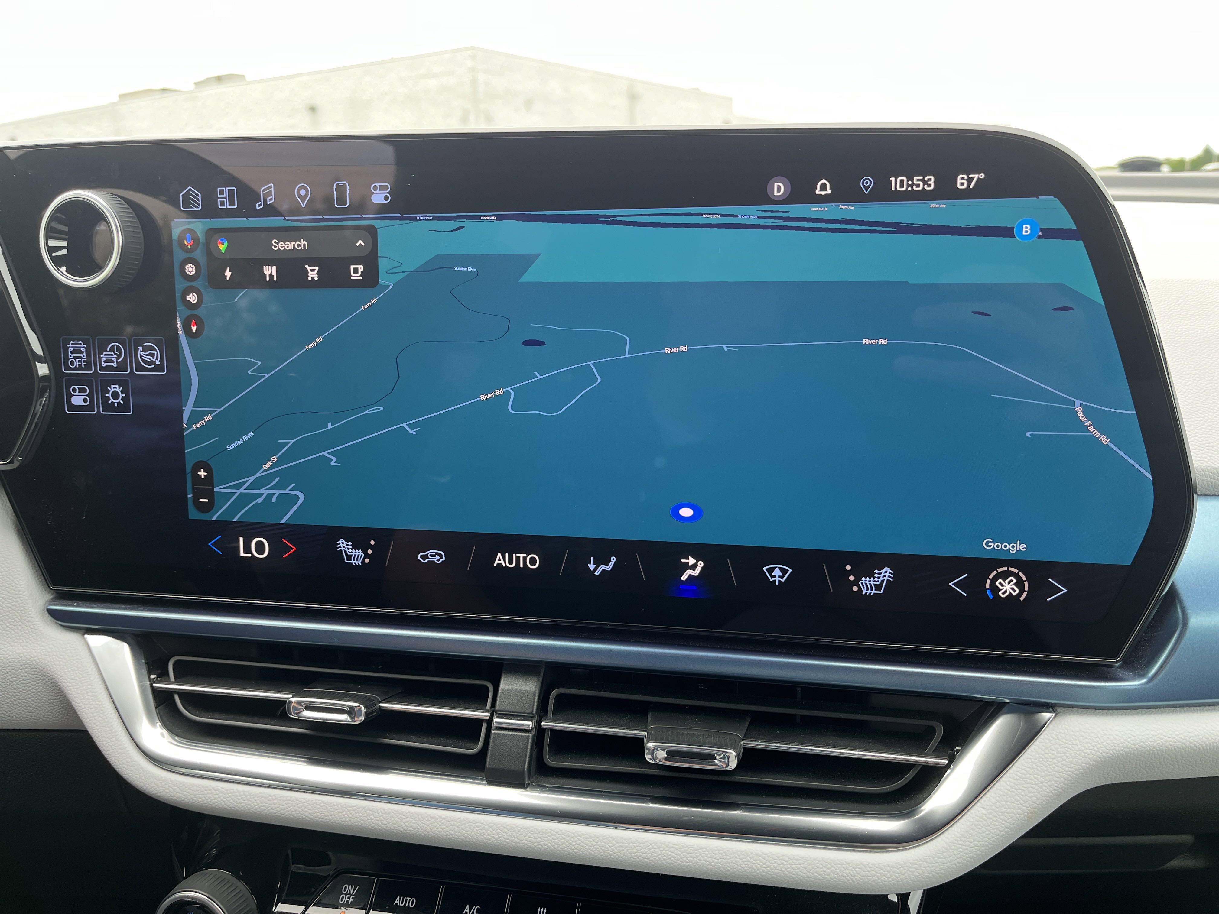 Used 2025 Chevrolet Equinox EV LT w/ Convenience Package image 26