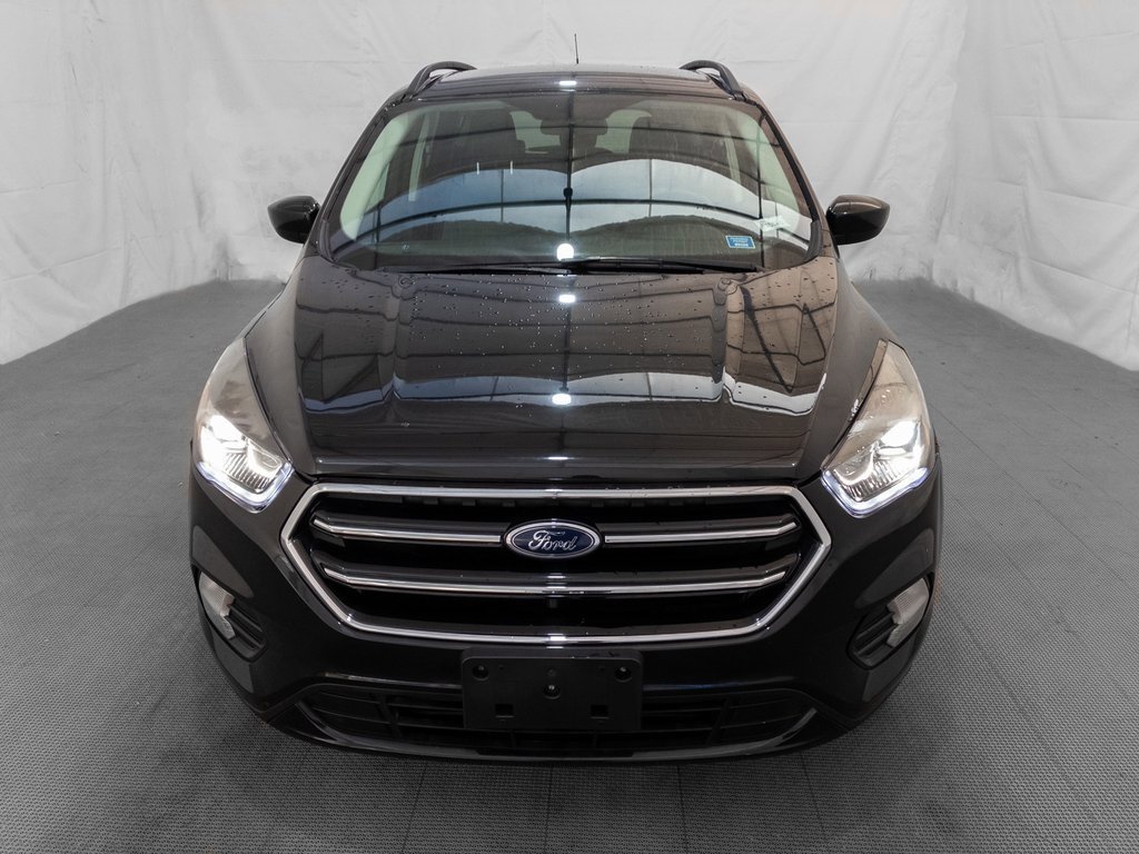 Used 2019 Ford Escape SE video 2
