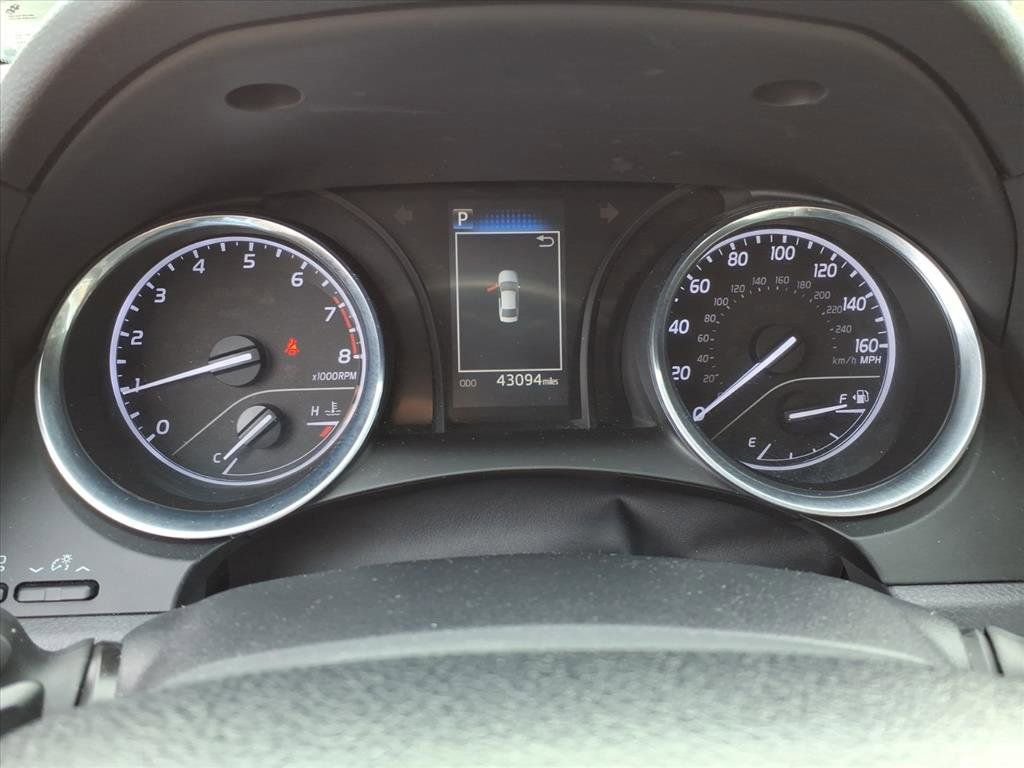 Used 2019 Toyota Camry SE image 26