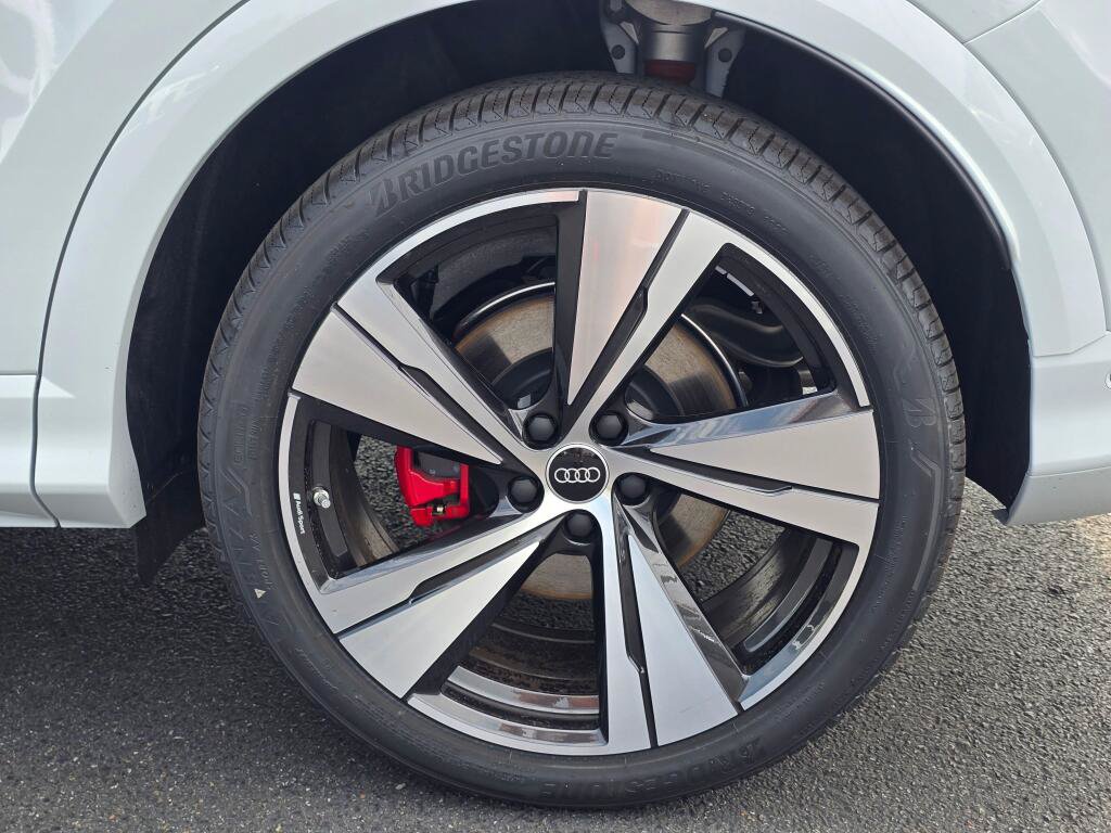 New 2026 Audi SQ5 Premium Plus AWD/4WD image 19
