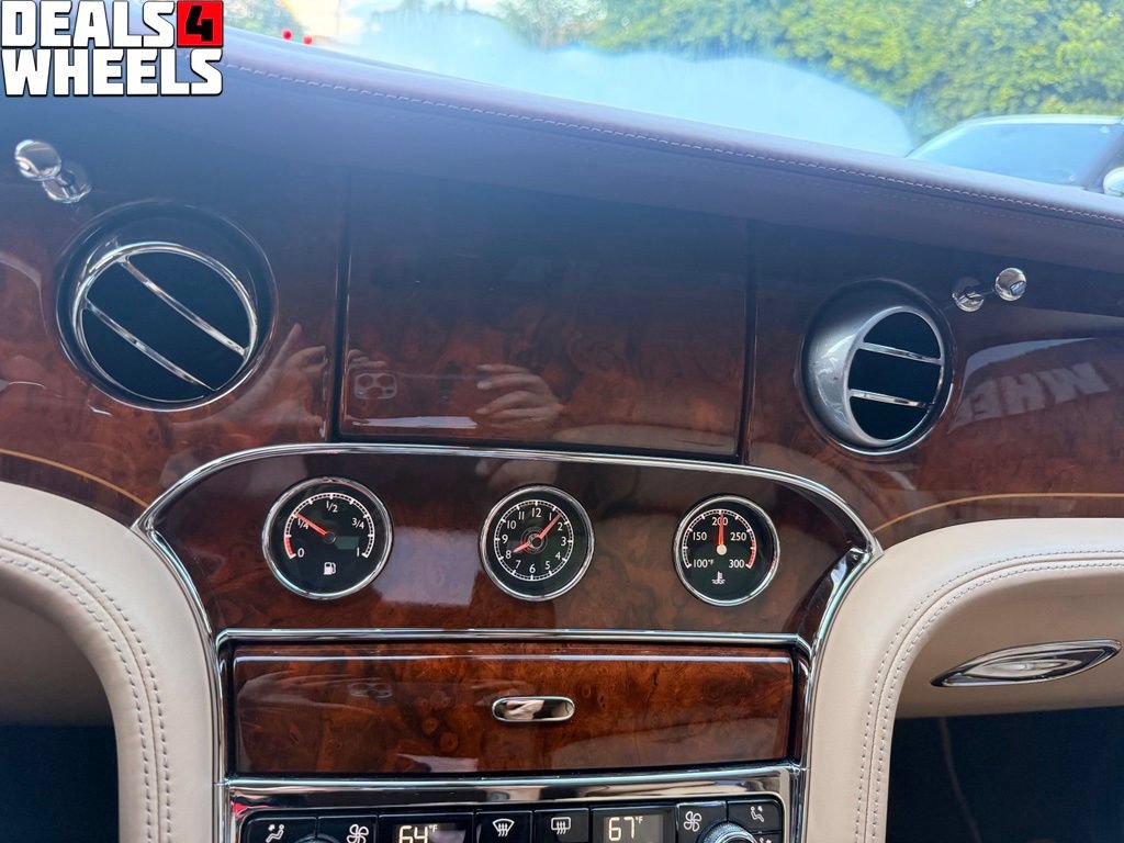 Used 2012 Bentley Mulsanne RWD image 49