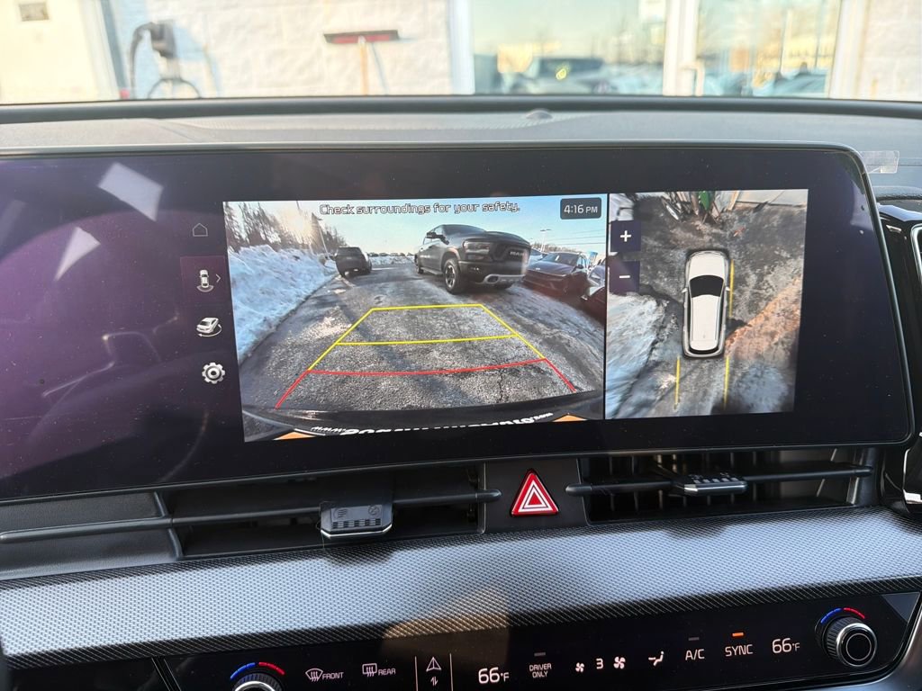 Used 2025 Kia Sportage SX Prestige image 18