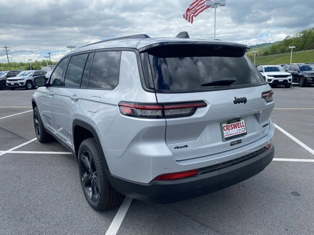 New 2025 Jeep Grand Cherokee L Limited w/ Luxury Tech Group II image 5