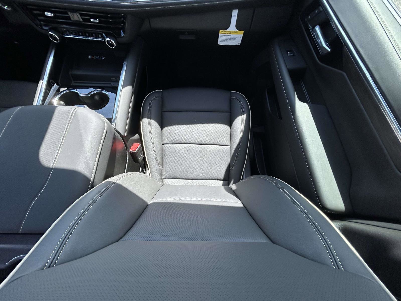 New 2026 Chevrolet Suburban Premier AWD/4WD image 16
