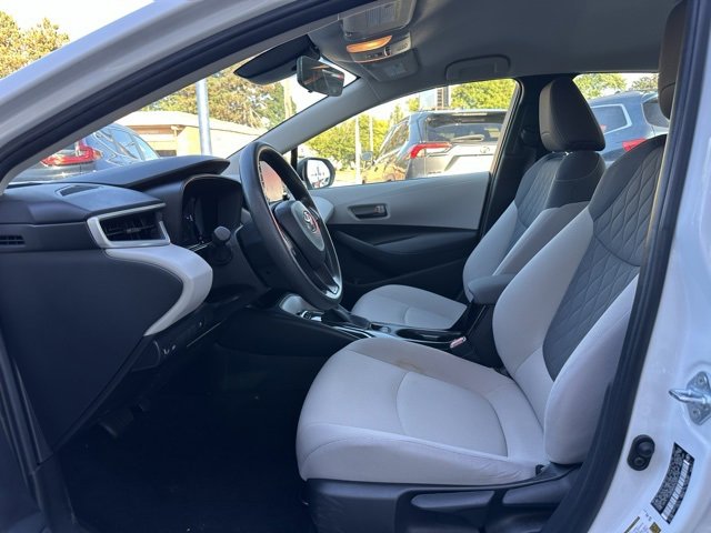 Used 2022 Toyota Corolla LE image 10