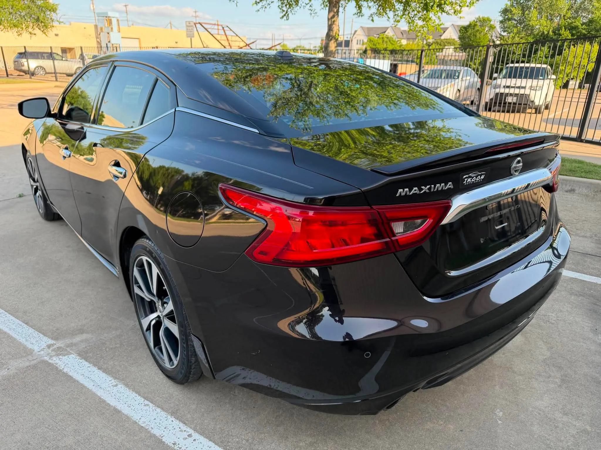 Used 2016 Nissan Maxima 3.5 SV FWD image 8
