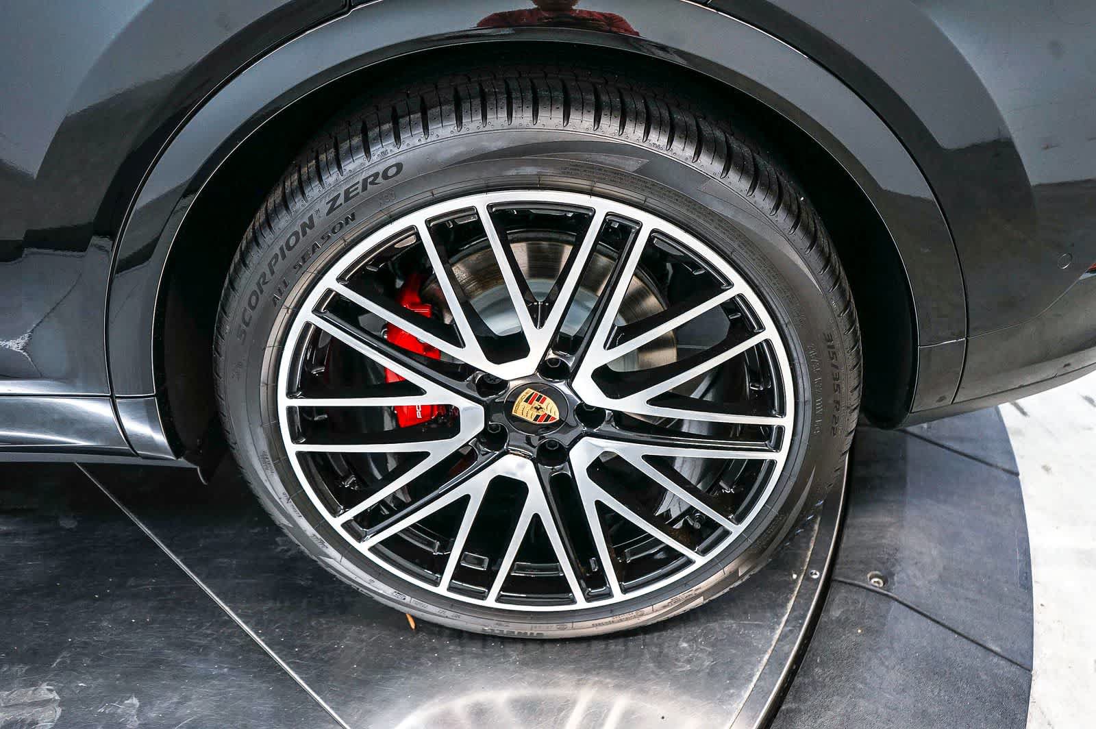 New 2026 Porsche Cayenne S AWD/4WD image 13