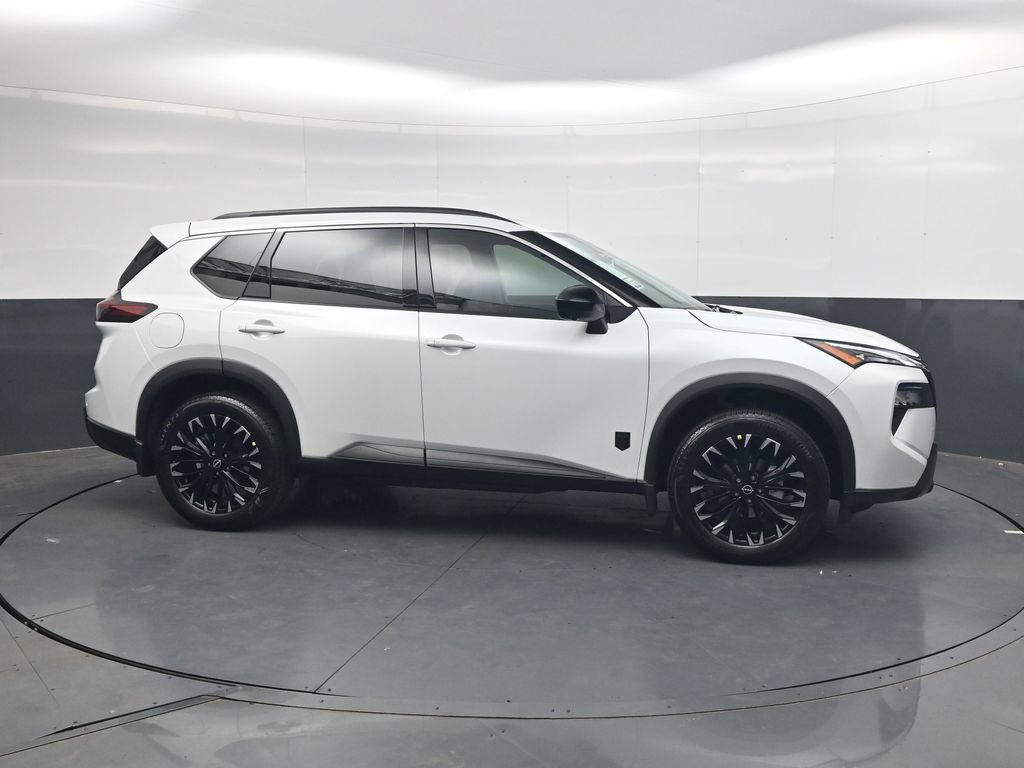 New 2026 Nissan Rogue Dark Armor AWD/4WD image 4