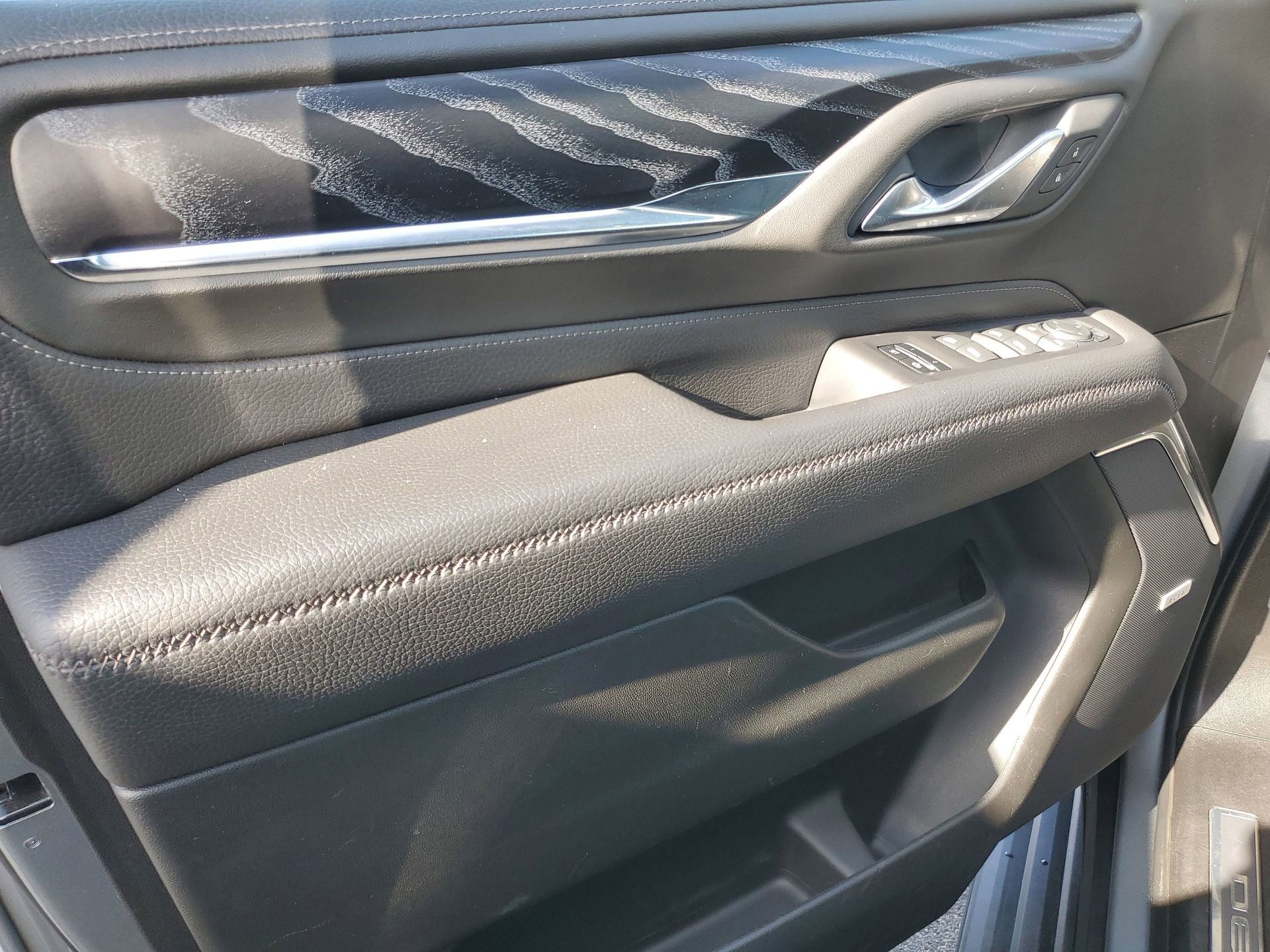 Used 2024 GMC Yukon Denali image 18