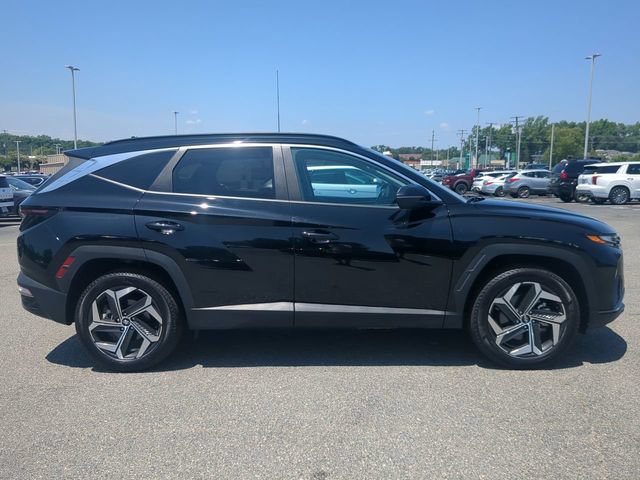 Used 2024 Hyundai Tucson SEL w/ Convenience Package AWD/4WD image 3