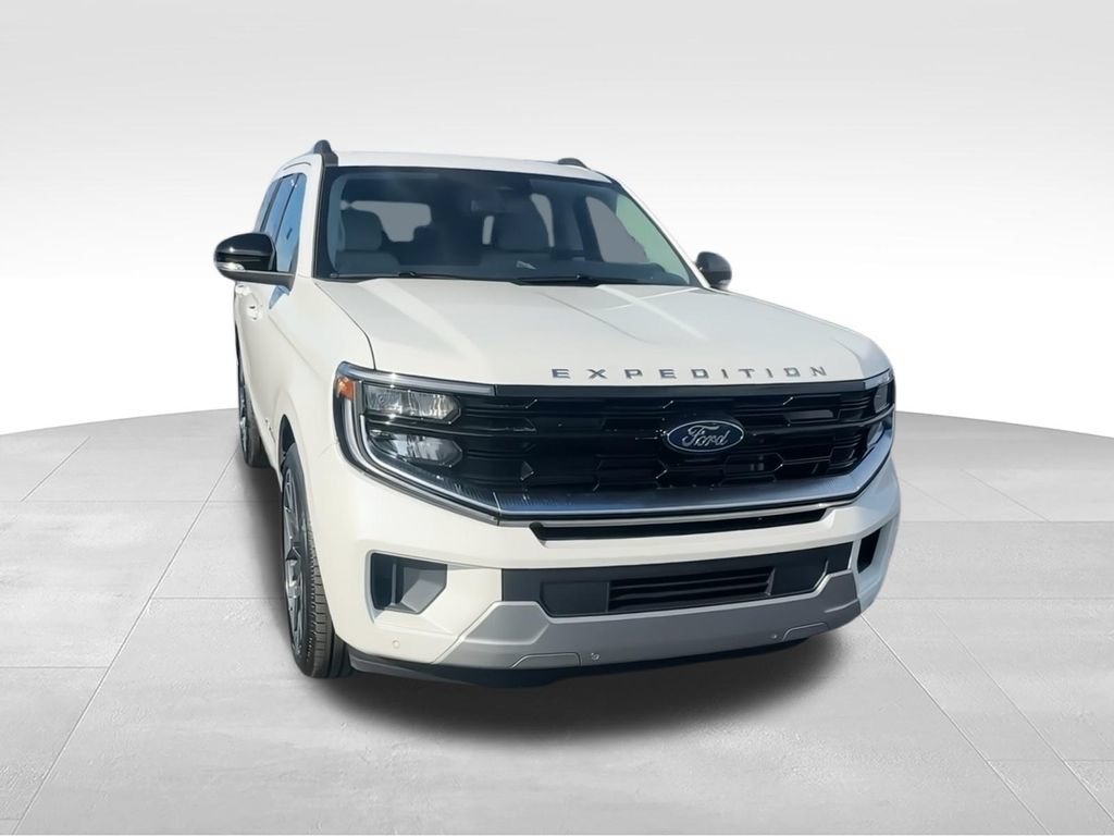 New 2026 Ford Expedition Platinum w/ Platinum Ultimate Package AWD/4WD image 2