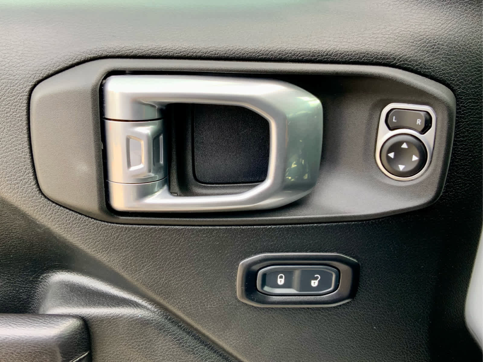 Used 2021 Jeep Wrangler Unlimited Rubicon image 51