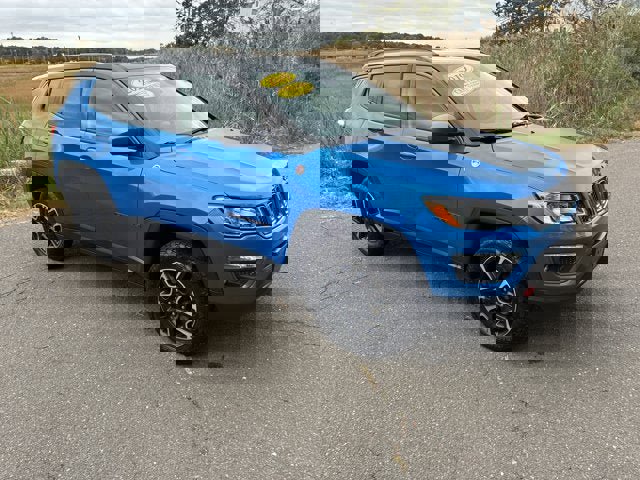 Used 2019 Jeep Compass Trailhawk image 16