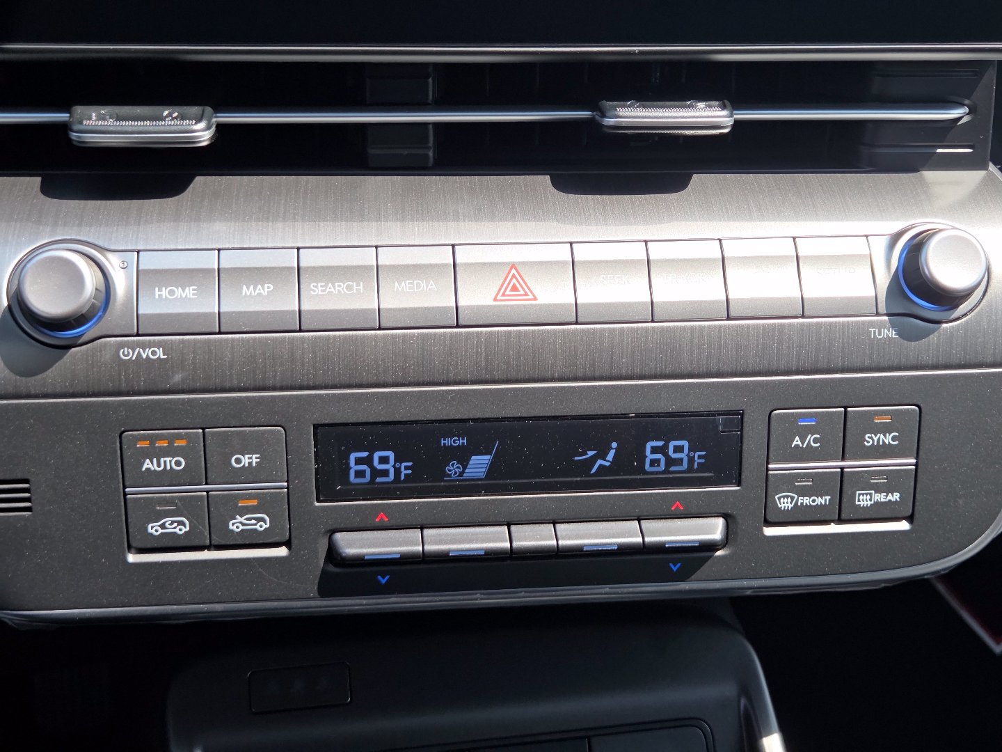 New 2026 Hyundai Kona Limited AWD/4WD image 42