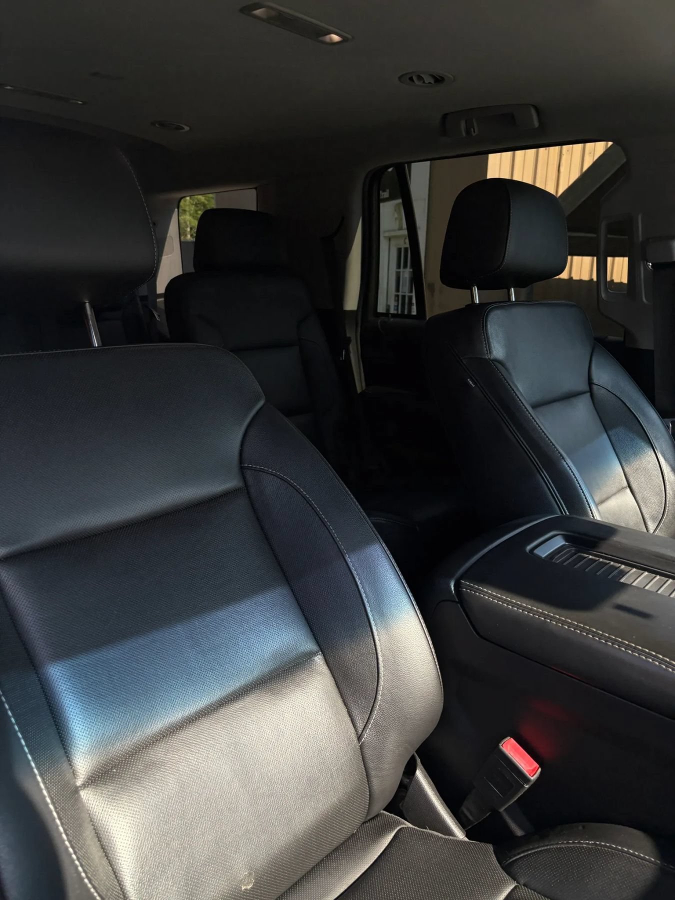 Used 2019 Chevrolet Tahoe Premier w/ RST 6.2L Performance Edition AWD/4WD image 33