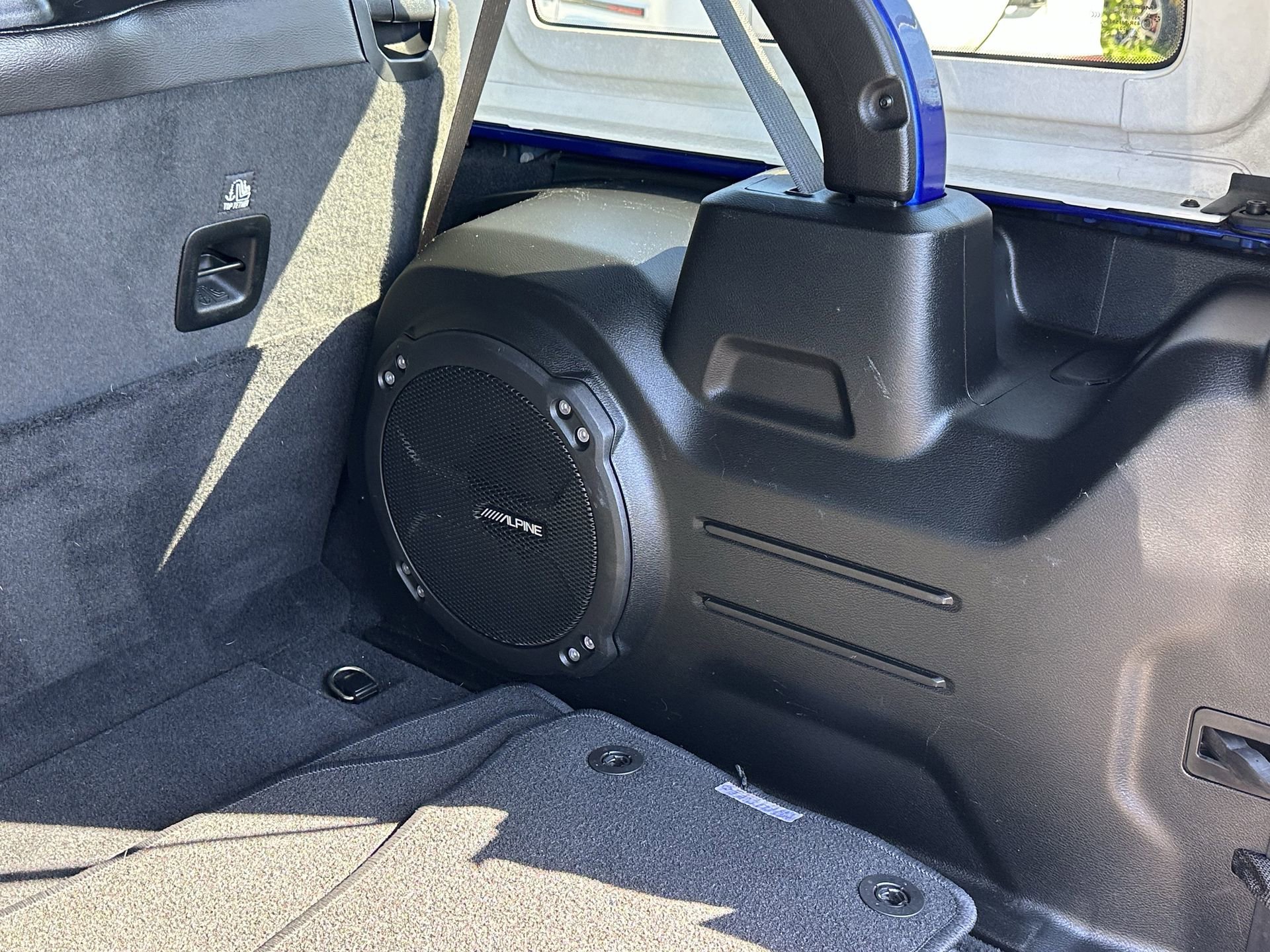 Used 2020 Jeep Wrangler Unlimited Sahara image 12