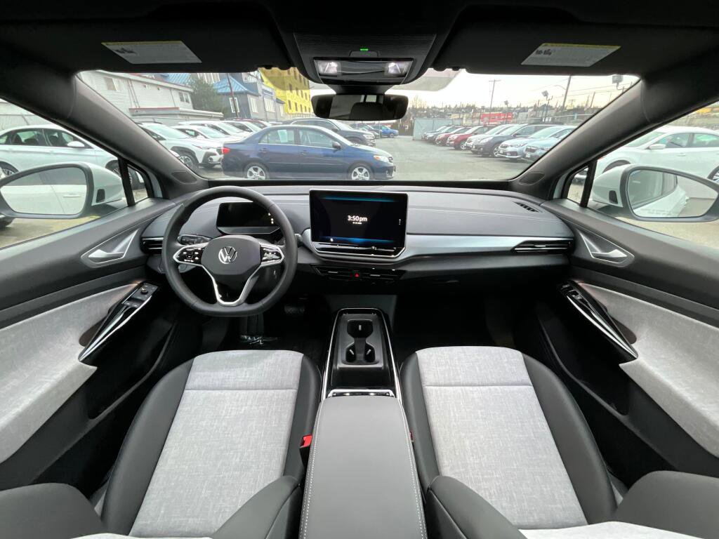 New 2026 Volkswagen ID.4 Pro image 15
