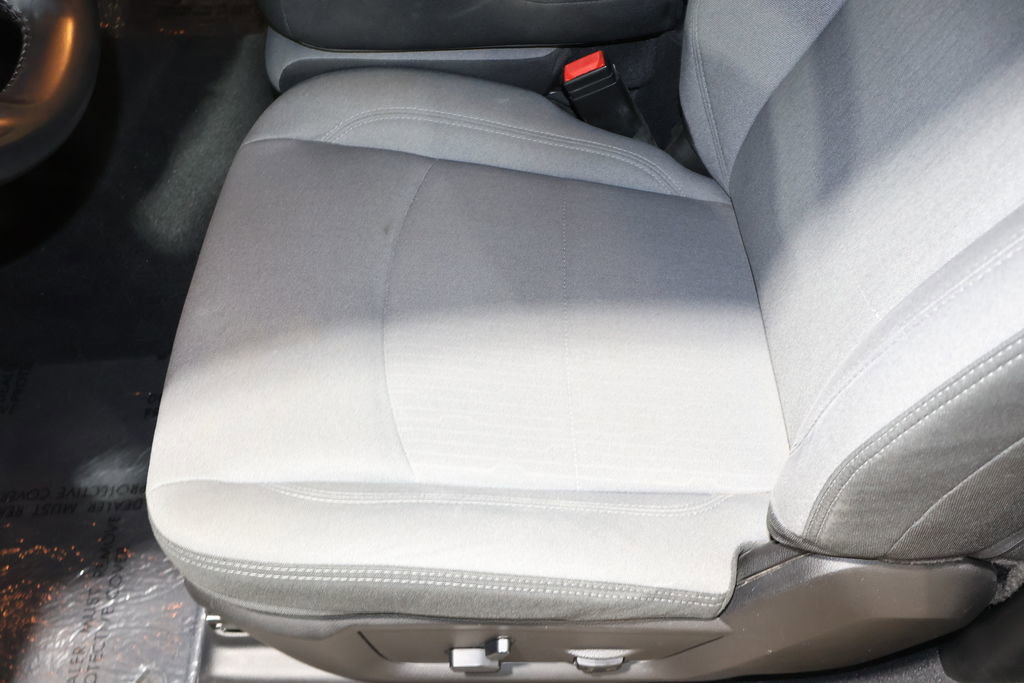 Used 2019 RAM 3500 Big Horn image 31