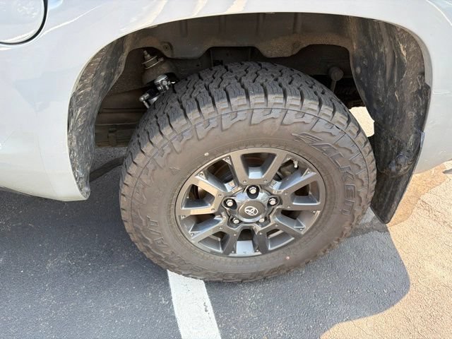 Used 2021 Toyota Tundra SR5 w/ Trail Edition AWD/4WD image 15