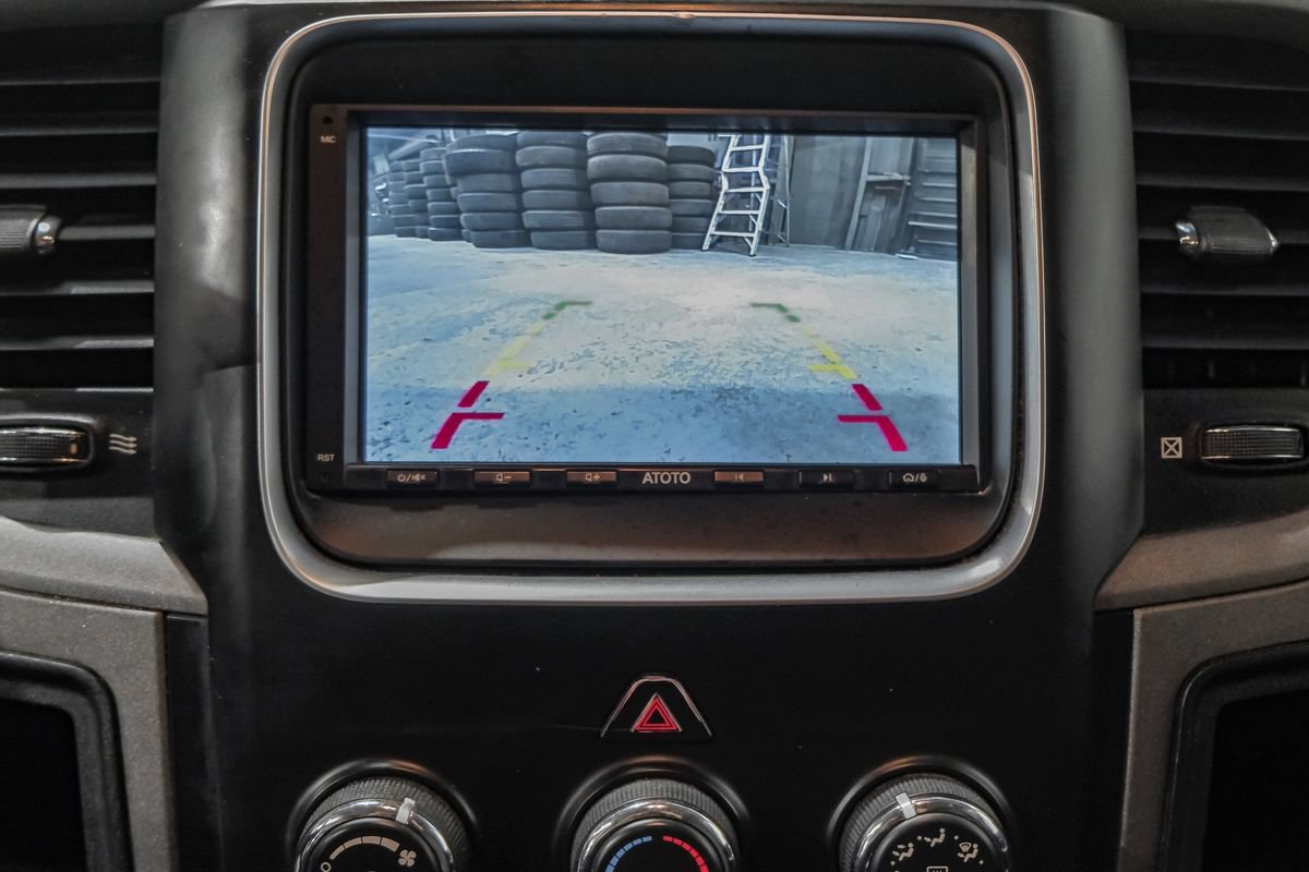 Used 2013 RAM 1500 Express RWD image 20