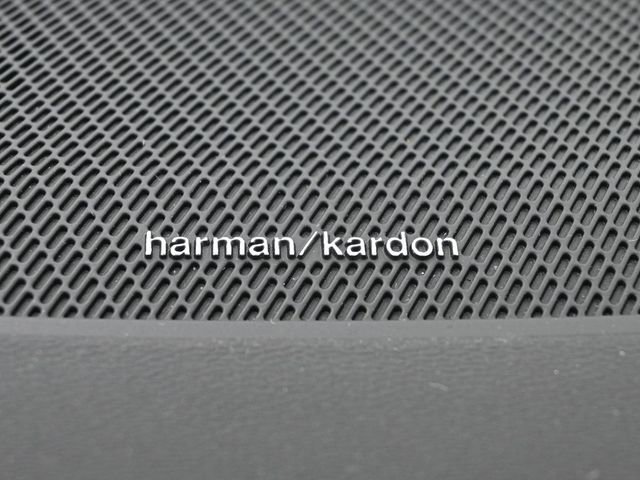 Used 2024 Volvo S60 B5 Plus image 19