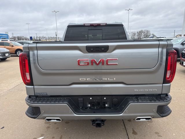 Used 2024 GMC Sierra 1500 Denali w/ Denali Reserve Package AWD/4WD image 4