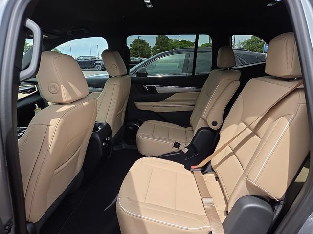 New 2026 Buick Enclave Preferred w/ Power Package AWD/4WD image 9