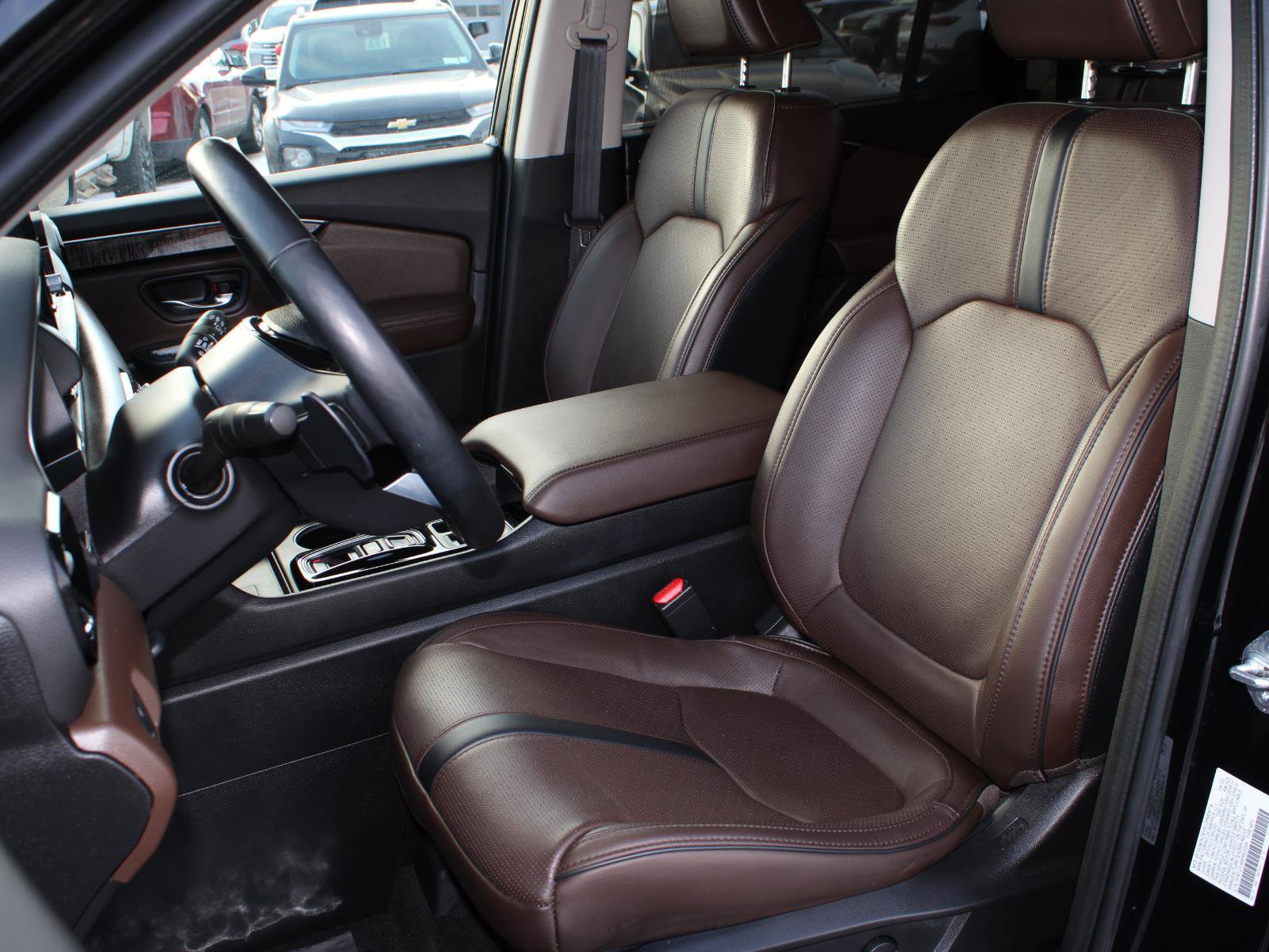 Used 2023 Honda Pilot Elite image 16