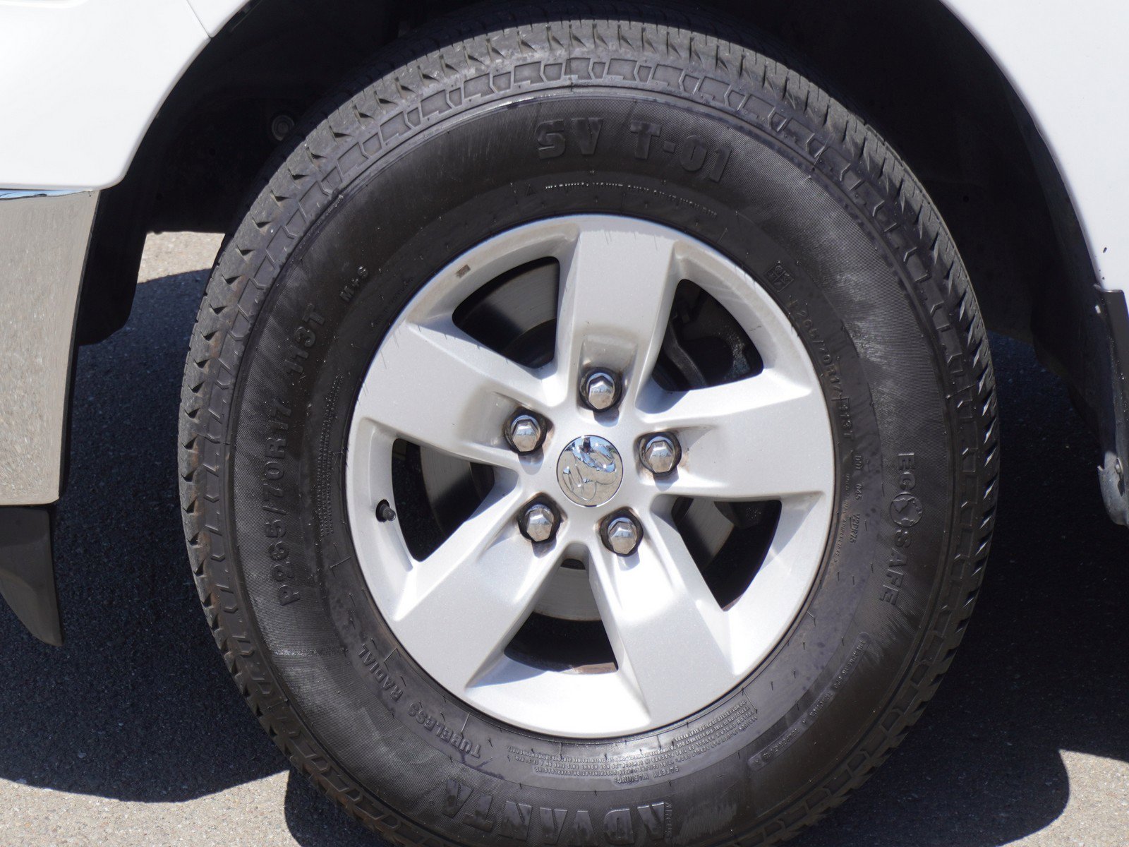 Used 2022 RAM 1500 Classic SLT w/ Trailer & Traction Group RWD image 9