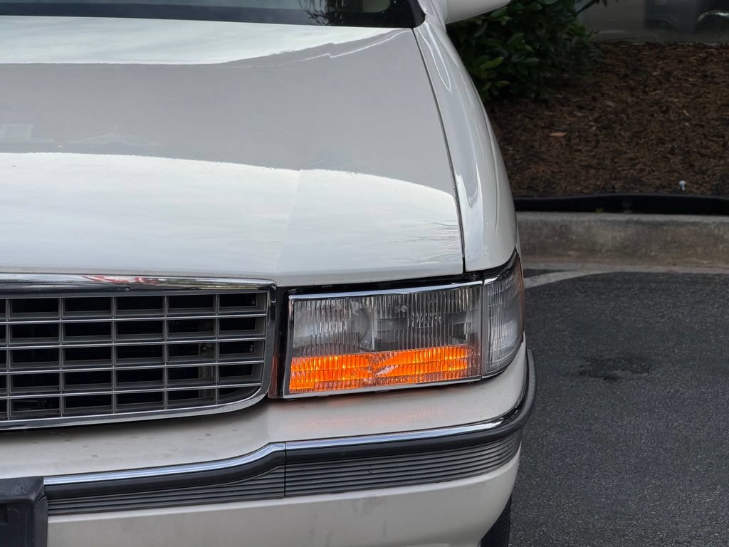 Used 1994 Cadillac De Ville Concours FWD image 5