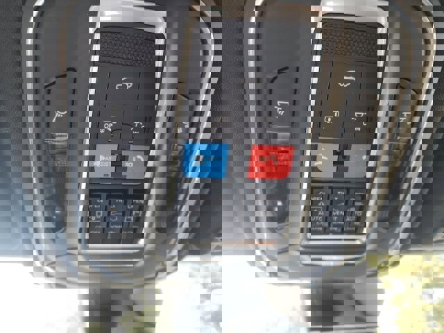 New 2025 Jeep Grand Cherokee L Overland w/ Luxury Tech Group IV image 11