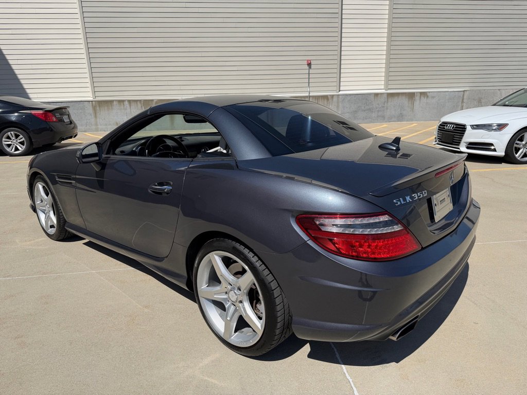 Used 2012 Mercedes-Benz SLK 350 image 23
