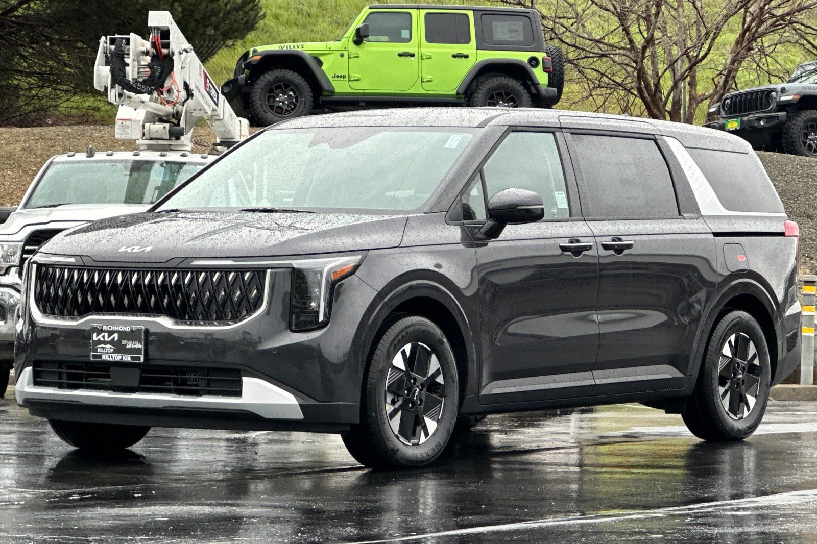 New 2026 Kia Carnival LXS image 8