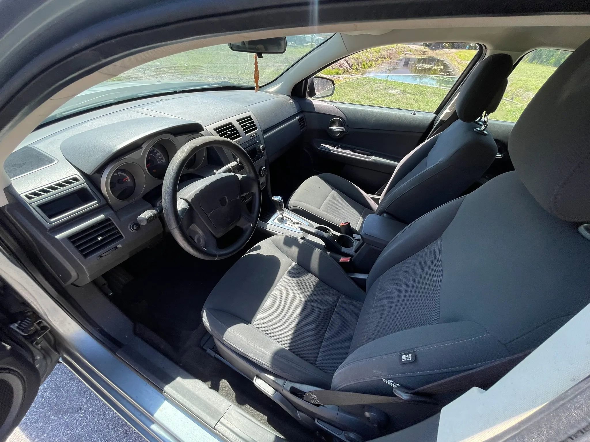 Used 2010 Dodge Avenger SXT FWD image 18