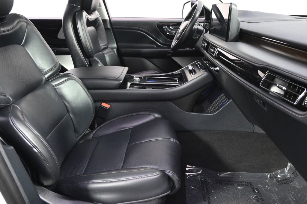 New 2026 Lincoln Aviator Reserve image 16