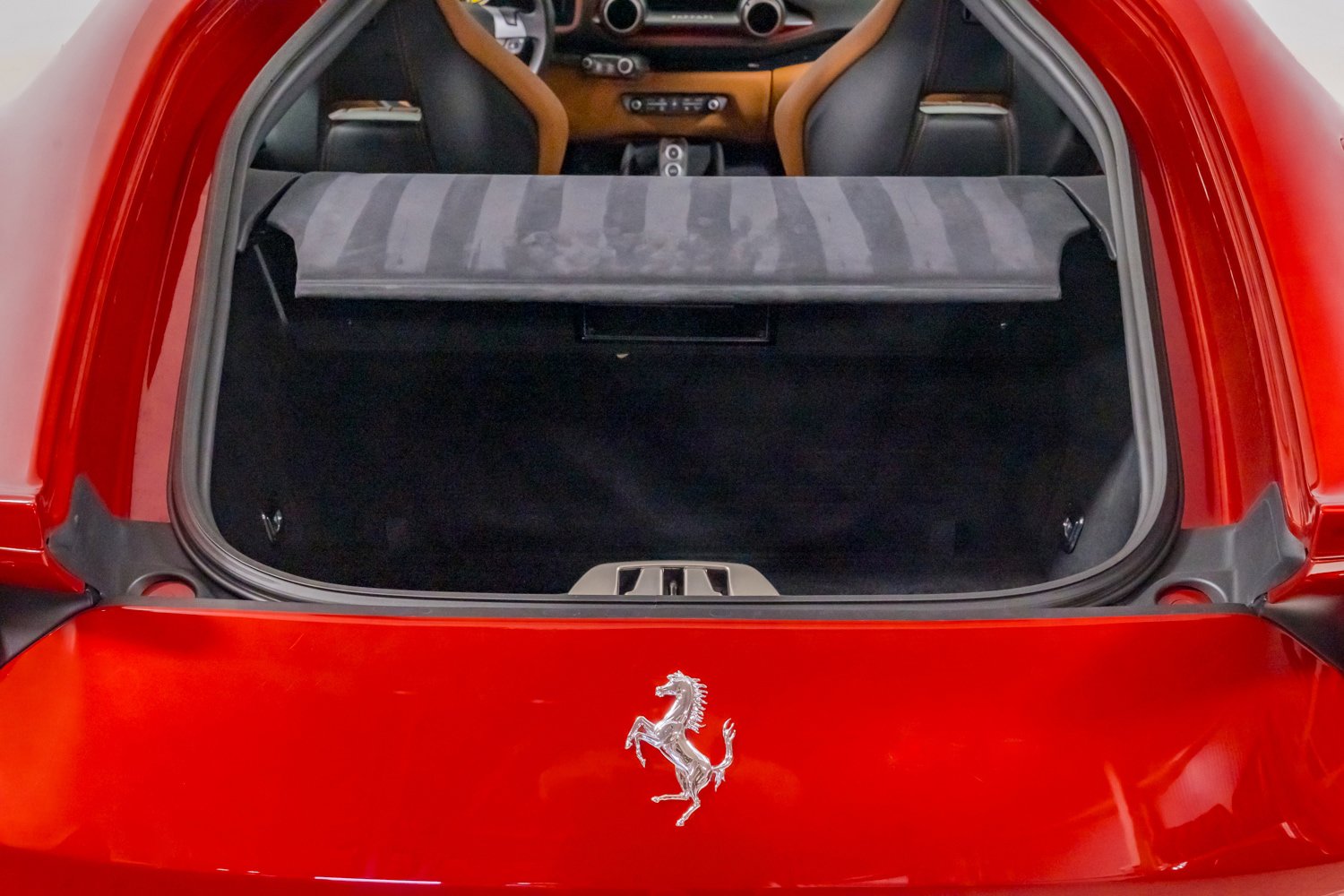 Used 2019 Ferrari 812 Superfast RWD image 41