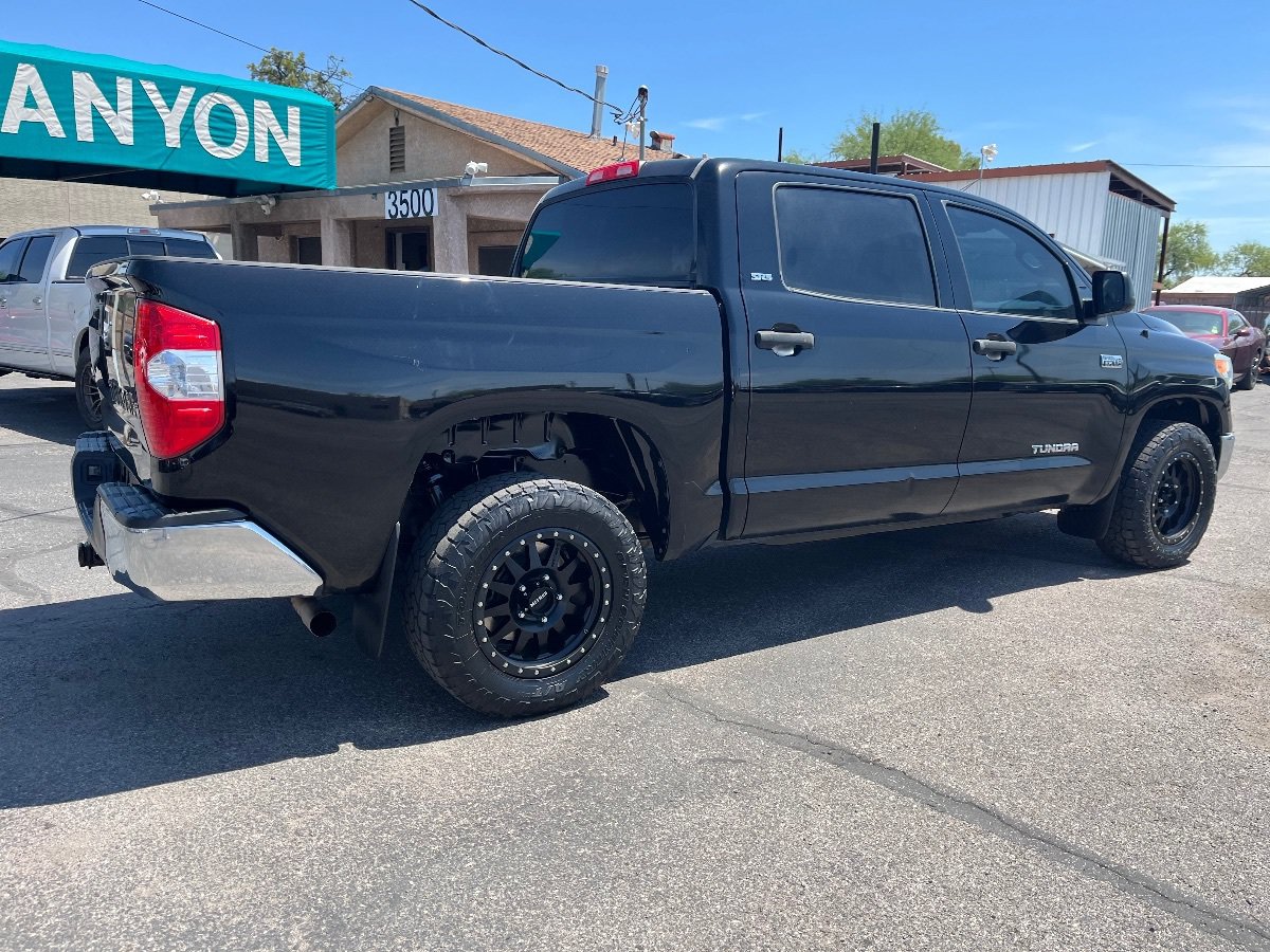 Used 2014 Toyota Tundra SR5 w/ SR5 Upgrade Package AWD/4WD image 4