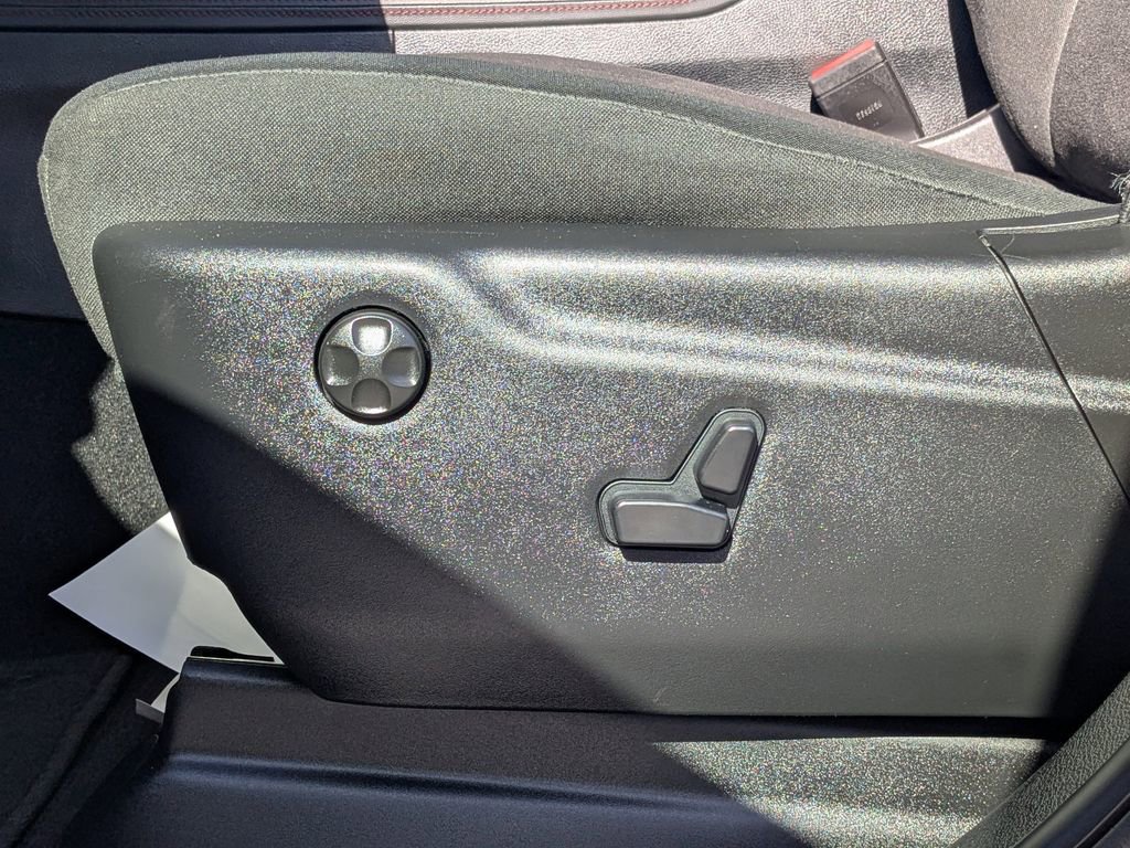 Used 2025 Dodge Durango GT image 20