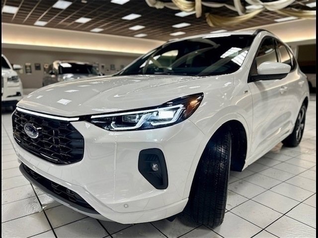 Used 2024 Ford Escape ST-Line Elite