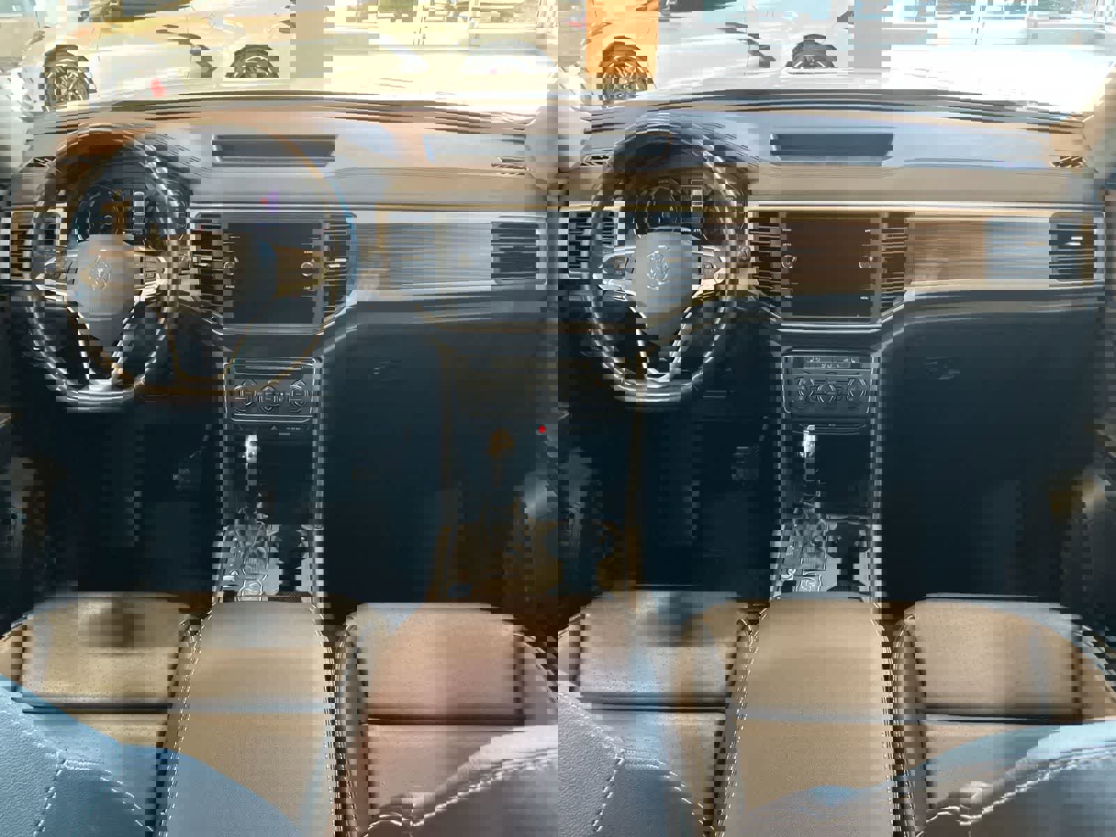 Used 2021 Volkswagen Atlas SE image 22