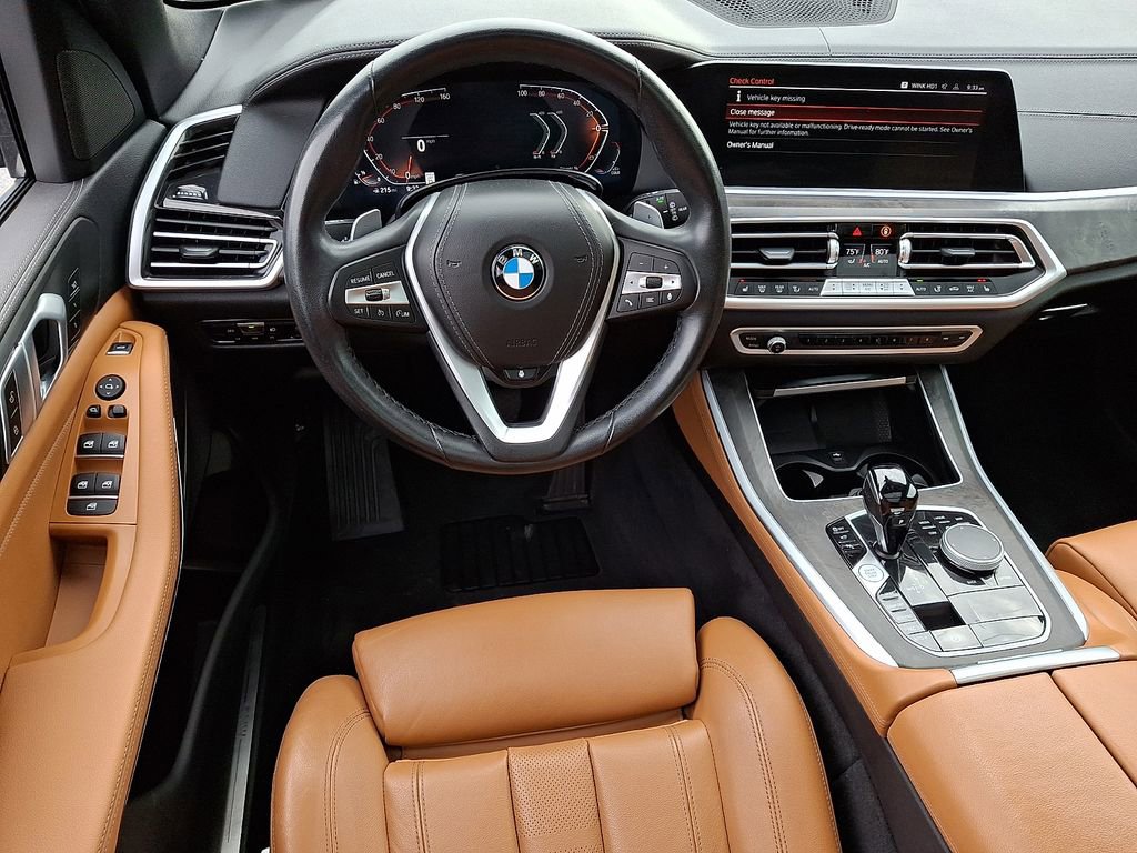 Used 2022 BMW X5 xDrive40i w/ Parking Assistance Package image 12