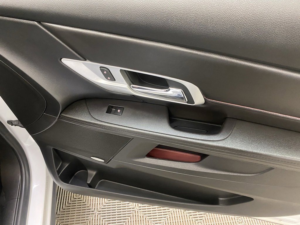 Used 2017 GMC Terrain SLE w/ Convenience Package image 40